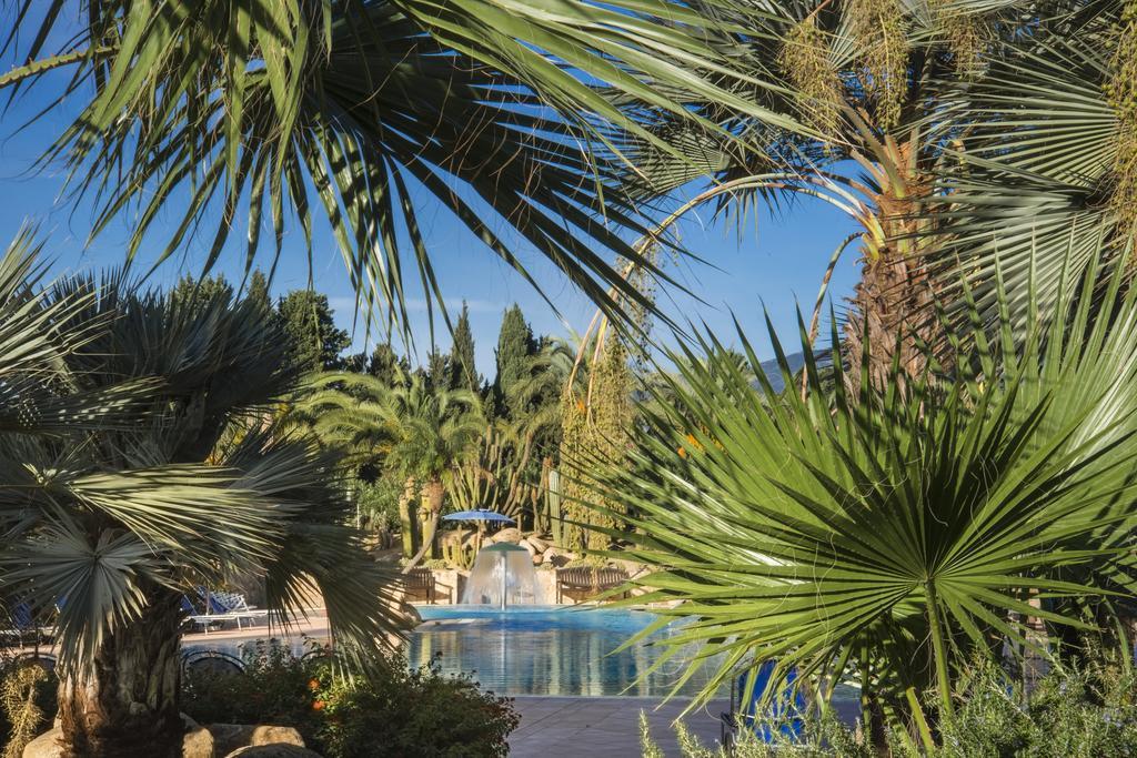Lantana Resort Hotel&Apartments Pula Dış mekan fotoğraf